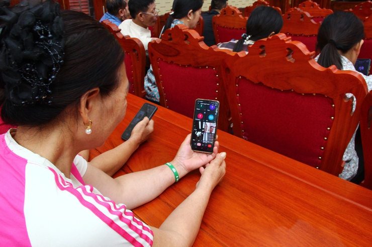 Thạch Thất tổ chức tập huấn chuyển đổi số năm 2025 - khẳng định quyết tâm xây dựng một chính quyền sáng tạo, gần dân, phục vụ dân.- Ảnh 12.