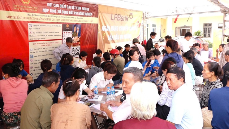 Xã Bình Minh hướng dẫn người dân cài đặt ứng dụng nộp thuế điện tử bằng ứng dụng Etax Mobile- Ảnh 1.