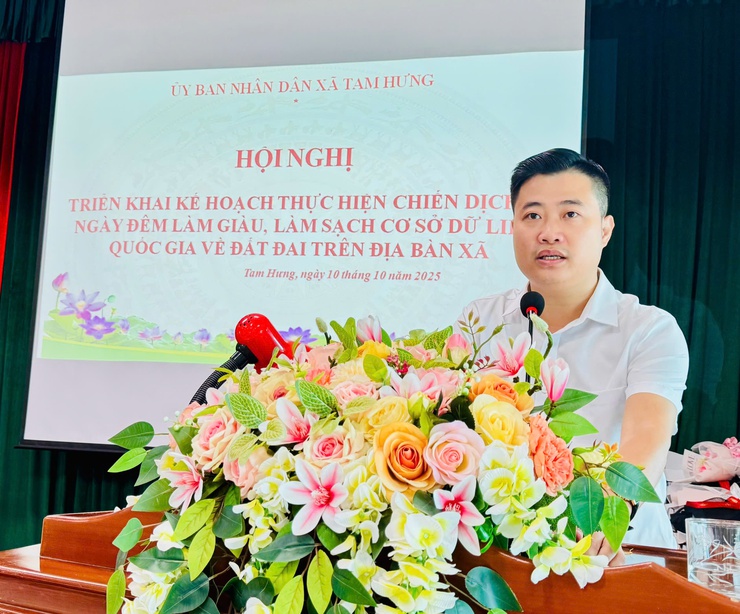 XÃ TAM HƯNG TRIỂN KHAI CHIẾN DỊCH "LÀM GIÀU, LÀM SẠCH CƠ SỞ DỮ LIỆU QUỐC GIA VỀ ĐẤT ĐAI"- Ảnh 3.