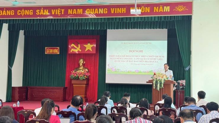 XÃ TAM HƯNG TRIỂN KHAI CHIẾN DỊCH "LÀM GIÀU, LÀM SẠCH CƠ SỞ DỮ LIỆU QUỐC GIA VỀ ĐẤT ĐAI"- Ảnh 5.