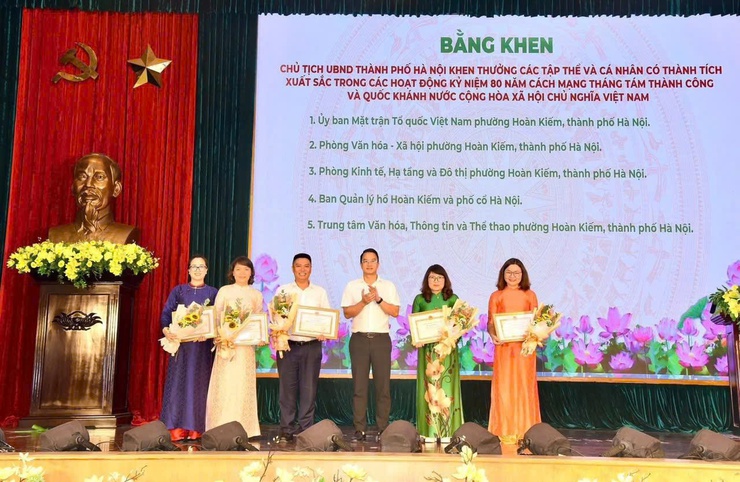 Lan tỏa những tấm gương, khơi dậy khí thế thi đua giai đoạn 2025–2030- Ảnh 13.