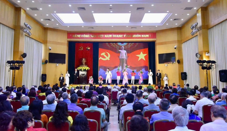 Lan tỏa những tấm gương, khơi dậy khí thế thi đua giai đoạn 2025–2030- Ảnh 16.