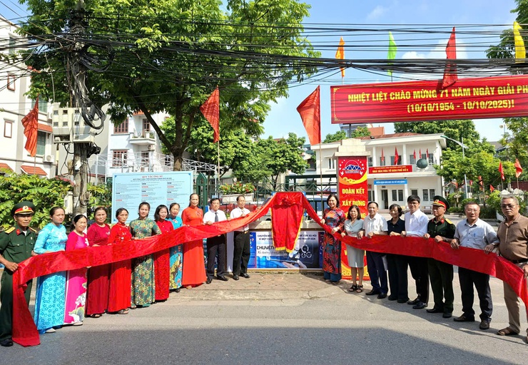 Tổ dân phố số 9 ra mắt mô hình “Nhà văn hóa tổ dân phố Sáng - Xanh - Sạch – Đẹp”- Ảnh 5.