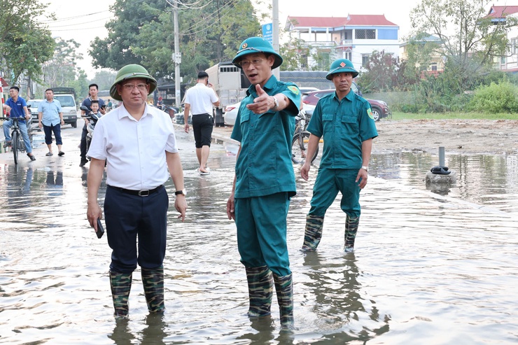 Xã Tiến Thắng chủ động ứng phó nước sông Cà Lồ dâng cao, đảm bảo an toàn đời sống Nhân dân- Ảnh 1.