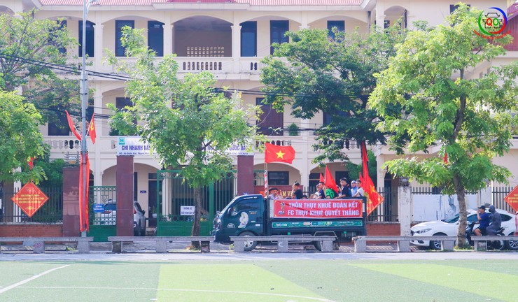 Giải bóng đá nam sân 7 Đại hội Thể dục Thể thao xã Quốc Oai lần thứ I năm 2025 khép lại thành công rực rỡ- Ảnh 26.