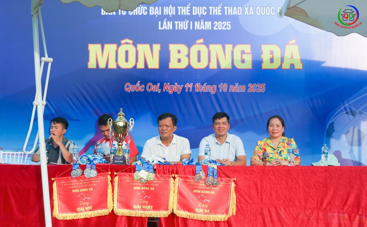 Giải bóng đá nam sân 7 Đại hội Thể dục Thể thao xã Quốc Oai lần thứ I năm 2025 khép lại thành công rực rỡ- Ảnh 25.