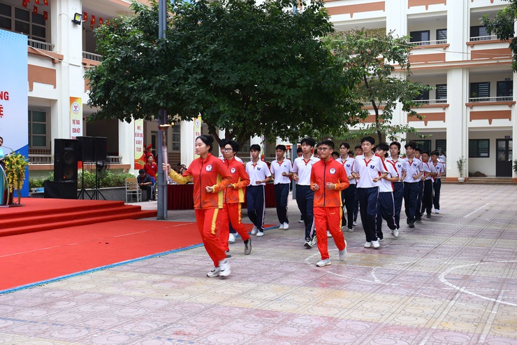 PHƯỜNG BA ĐÌNH: TỔ CHỨC THÀNH CÔNG KHAI MẠC ĐẠI HỘI THỂ DỤC THỂ THAO LẦN THỨ I NĂM 2025- Ảnh 9.