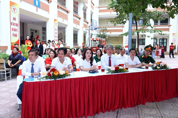PHƯỜNG BA ĐÌNH: TỔ CHỨC THÀNH CÔNG KHAI MẠC ĐẠI HỘI THỂ DỤC THỂ THAO LẦN THỨ I NĂM 2025- Ảnh 3.