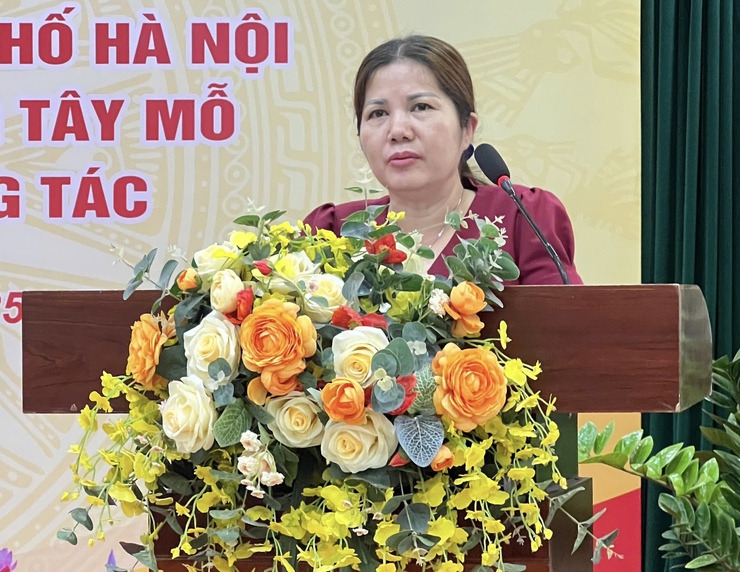 PHƯỜNG TÂY MỖ TỔ CHỨC HỘI NGHỊ TẬP HUẤN NGHIỆP VỤ THU THẬP THÔNG TIN PHIẾU BẢNG KÊ TỔNG ĐIỀU TRA KINH TẾ NĂM 2026- Ảnh 2.