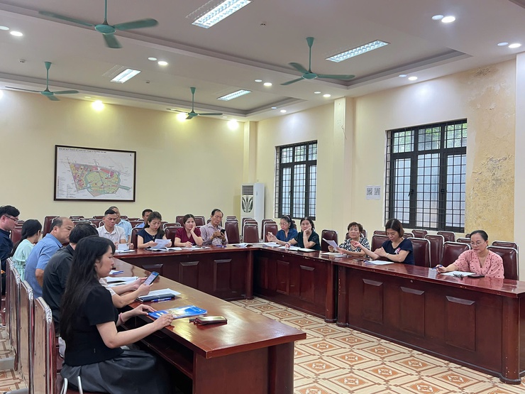 PHƯỜNG TÂY MỖ TỔ CHỨC HỘI NGHỊ TẬP HUẤN NGHIỆP VỤ THU THẬP THÔNG TIN PHIẾU BẢNG KÊ TỔNG ĐIỀU TRA KINH TẾ NĂM 2026- Ảnh 4.
