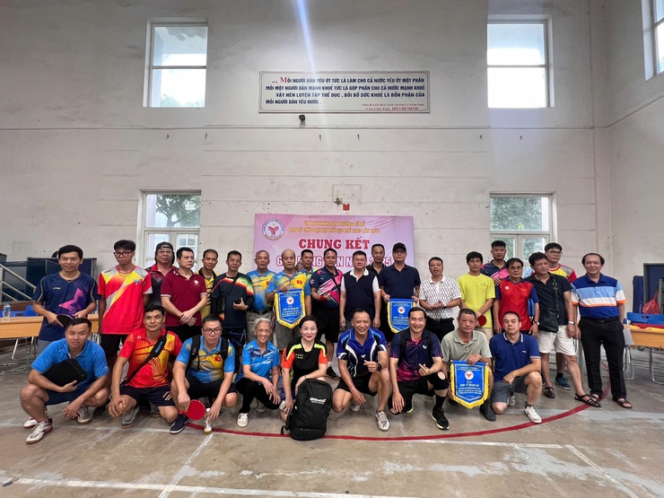 Giải bóng bàn trong khuôn khổ Đại hội Thể dục thể thao phường Bồ Đề lần thứ I- Ảnh 1.