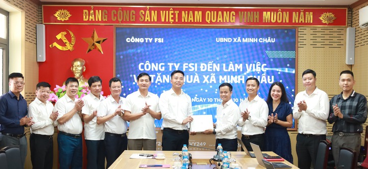 Công ty Cổ phần Đầu tư Thương mại & Phát triển Công nghệ FSI đã có buổi làm việc với lãnh đạo xã Minh Châu về thúc đẩy chuyển đổi số tại địa phương- Ảnh 5.