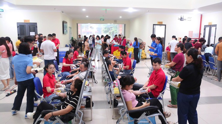Phường Dương Nội tổ chức Ngày hội hiến máu tình nguyện 2025- Ảnh 2.