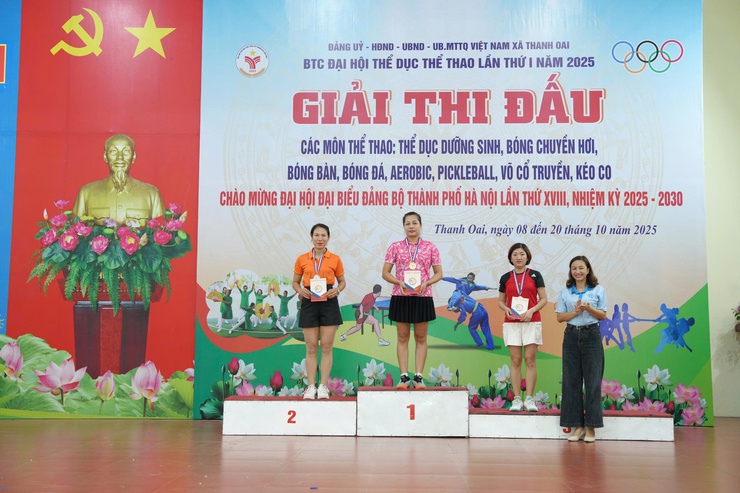 Sôi nổi Giải Bóng bàn – Lan tỏa tinh thần thể thao trong Chương trình Đại hội Thể dục Thể thao lần thứ I, năm 2025- Ảnh 12.