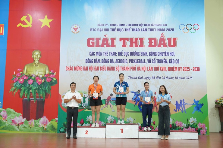 Sôi nổi Giải Bóng bàn – Lan tỏa tinh thần thể thao trong Chương trình Đại hội Thể dục Thể thao lần thứ I, năm 2025- Ảnh 11.