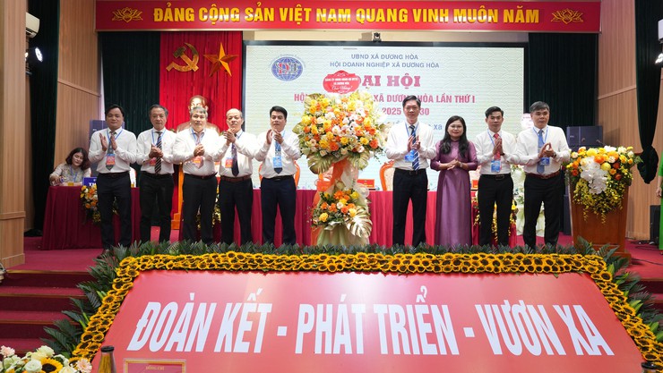 Hội Doanh nghiệp xã Dương Hòa bầu 26 doanh nhân tiêu biểu tham gia Ban chấp hành Hội nhiệm kỳ 2025-2030 - Ảnh 1.