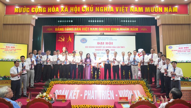 Hội Doanh nghiệp xã Dương Hòa bầu 26 doanh nhân tiêu biểu tham gia Ban chấp hành Hội nhiệm kỳ 2025-2030 - Ảnh 12.