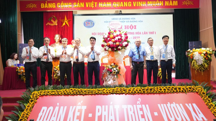 Hội Doanh nghiệp xã Dương Hòa bầu 26 doanh nhân tiêu biểu tham gia Ban chấp hành Hội nhiệm kỳ 2025-2030 - Ảnh 2.