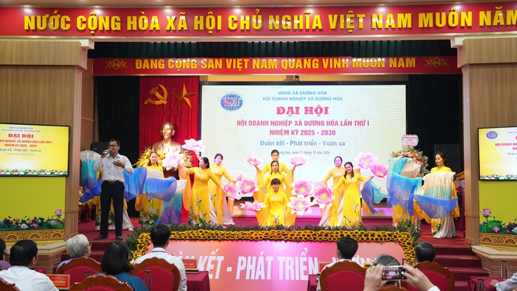 Hội Doanh nghiệp xã Dương Hòa bầu 26 doanh nhân tiêu biểu tham gia Ban chấp hành Hội nhiệm kỳ 2025-2030 - Ảnh 5.