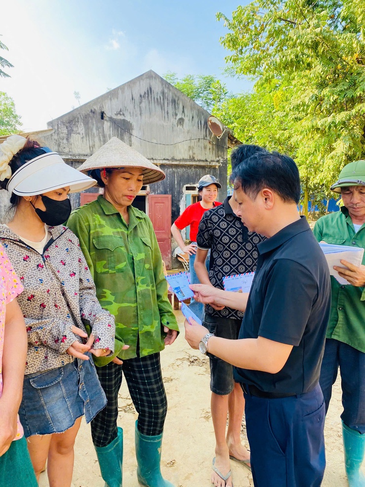 TẤM LÒNG THIÊN LỘC HƯỚNG VỀ MIỀN BẮC: 10 CHUYẾN XE NGHĨA TÌNH CỦA KHỐI GIÁO DỤC CHÍNH THỨC KHỞI HÀNH- Ảnh 7.