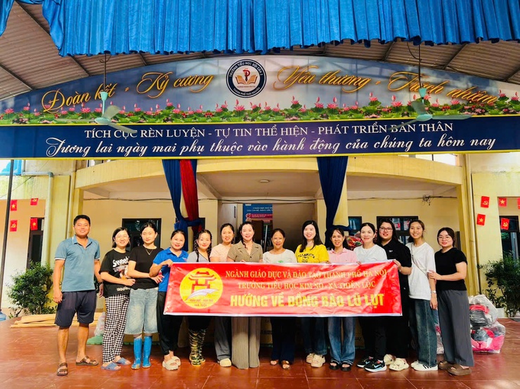 TẤM LÒNG THIÊN LỘC HƯỚNG VỀ MIỀN BẮC: 10 CHUYẾN XE NGHĨA TÌNH CỦA KHỐI GIÁO DỤC CHÍNH THỨC KHỞI HÀNH- Ảnh 5.