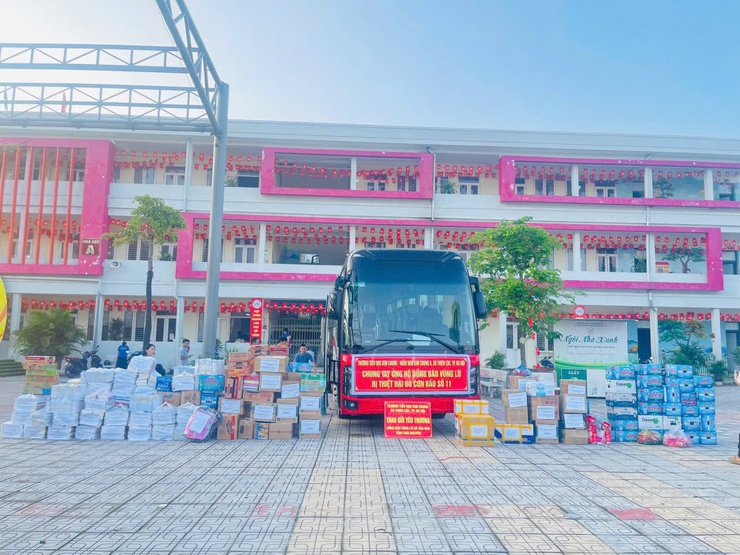 TẤM LÒNG THIÊN LỘC HƯỚNG VỀ MIỀN BẮC: 10 CHUYẾN XE NGHĨA TÌNH CỦA KHỐI GIÁO DỤC CHÍNH THỨC KHỞI HÀNH- Ảnh 31.