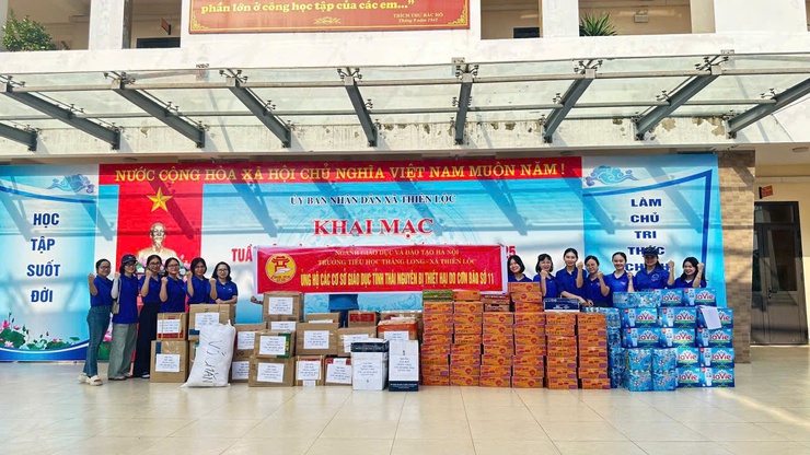 TẤM LÒNG THIÊN LỘC HƯỚNG VỀ MIỀN BẮC: 10 CHUYẾN XE NGHĨA TÌNH CỦA KHỐI GIÁO DỤC CHÍNH THỨC KHỞI HÀNH- Ảnh 37.