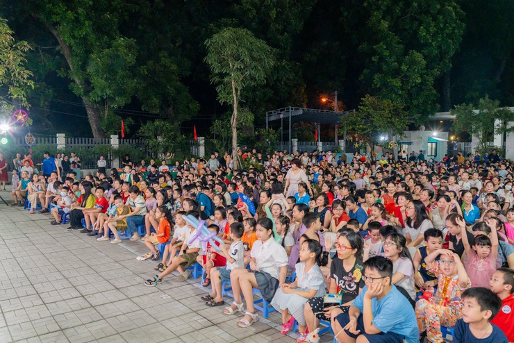 “ĐÊM HỘI TRĂNG RẰM” - NGÀY HỘI CỦA THIẾU NHI PHƯỜNG KIM LIÊN- Ảnh 4.