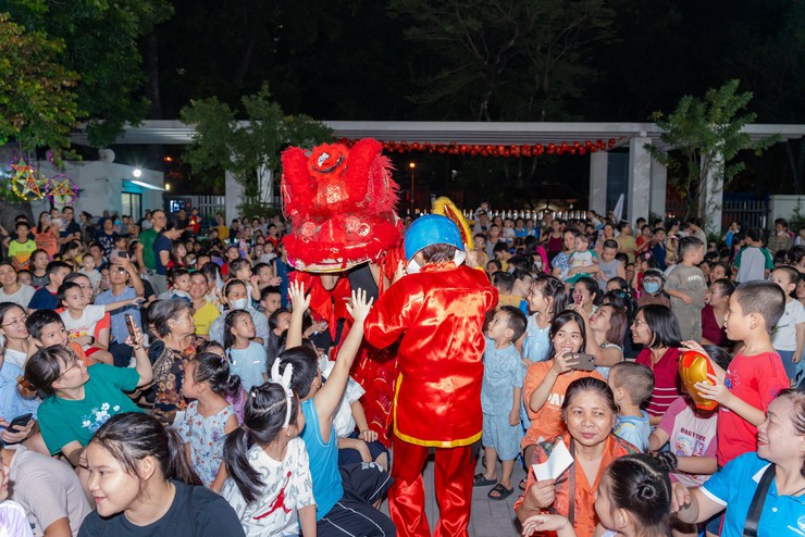 “ĐÊM HỘI TRĂNG RẰM” - NGÀY HỘI CỦA THIẾU NHI PHƯỜNG KIM LIÊN- Ảnh 8.