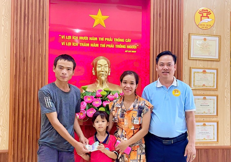 TẤM GƯƠNG SÁNG “VỀ LÒNG TRUNG THỰC- Ảnh 2.