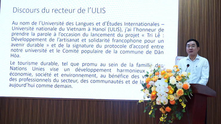 DÂN HÒA: RA MẮT DỰ ÁN “TRILAF” & LỄ KÝ KẾT HỢP TÁC GIỮA TRƯỜNG ĐẠI HỌC NGOẠI NGỮ – ĐHQGHN, UBND XÃ DÂN HÒA VÀ CÁC ĐỐI TÁC DU LỊCH- Ảnh 5.