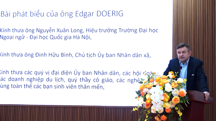 DÂN HÒA: RA MẮT DỰ ÁN “TRILAF” & LỄ KÝ KẾT HỢP TÁC GIỮA TRƯỜNG ĐẠI HỌC NGOẠI NGỮ – ĐHQGHN, UBND XÃ DÂN HÒA VÀ CÁC ĐỐI TÁC DU LỊCH- Ảnh 6.