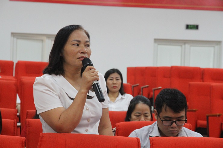Đảng ủy phường Xuân Phương tổ chức tốt hội nghị lần thứ tư BCH Đảng bộ Phường khóa I, nhiệm kỳ 2025-2030- Ảnh 12.
