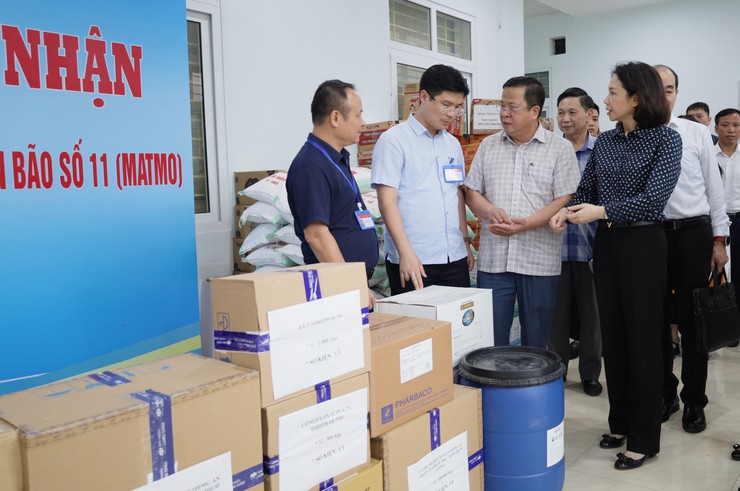 Phó Chủ tịch UBND thành phố Hà Nội Vũ Thu Hà làm việc với xã Đa Phúc về công tác y tế và vệ sinh môi trường- Ảnh 2.