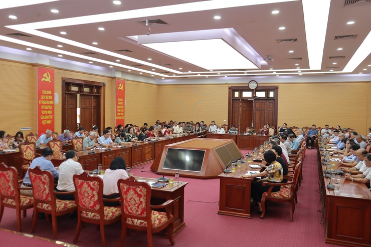Hội nghị Uỷ ban Mặt trận Tổ quốc Việt Nam phường Từ Liêm lần thứ Hai, khoá I, nhiệm kỳ 2025 - 2030
- Ảnh 1.