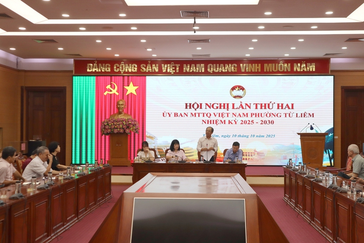 Hội nghị Uỷ ban Mặt trận Tổ quốc Việt Nam phường Từ Liêm lần thứ Hai, khoá I, nhiệm kỳ 2025 - 2030
- Ảnh 3.