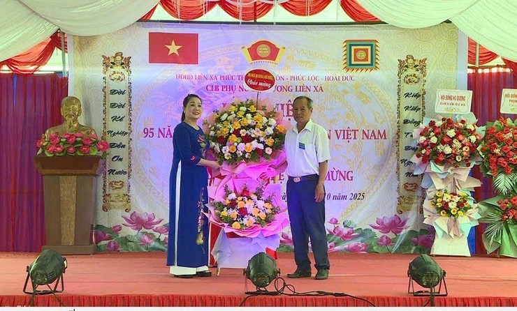 CLB phụ nữ họ Dương liên xã Phúc Thọ – Hát Môn – Phúc Lộc – Hoài Đức tổ chức Lễ kỷ niệm 95 năm Ngày thành lập Hội LHPN Việt Nam- Ảnh 3.