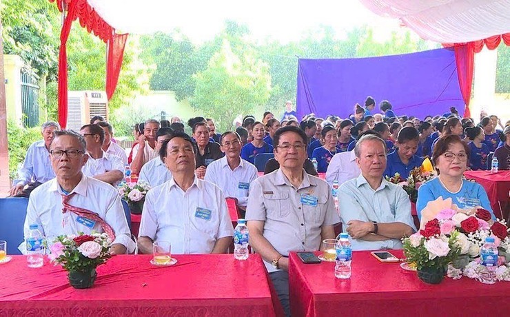 CLB phụ nữ họ Dương liên xã Phúc Thọ – Hát Môn – Phúc Lộc – Hoài Đức tổ chức Lễ kỷ niệm 95 năm Ngày thành lập Hội LHPN Việt Nam- Ảnh 2.