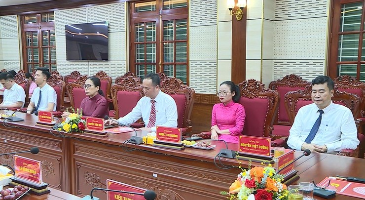 Phúc Thọ gặp mặt kỷ niệm 95 năm ngày thành lập các ngành, ban Xây dựng Đảng và các tổ chức chính trị-xã hội- Ảnh 6.