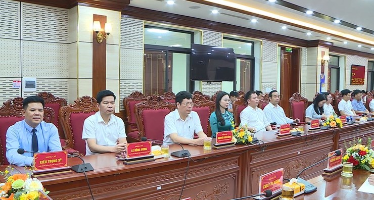 Phúc Thọ gặp mặt kỷ niệm 95 năm ngày thành lập các ngành, ban Xây dựng Đảng và các tổ chức chính trị-xã hội- Ảnh 5.