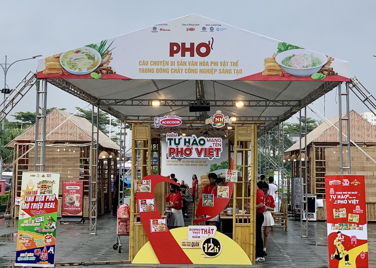 Cùng Thưởng thức di sản phở nức tiếng tại Sự kiện Văn hóa: HÀNH TRÌNH PHỞ - TỪ DI SẢN ĐẾN HIỆN ĐẠI 11 - 12/10/2025- Ảnh 3.