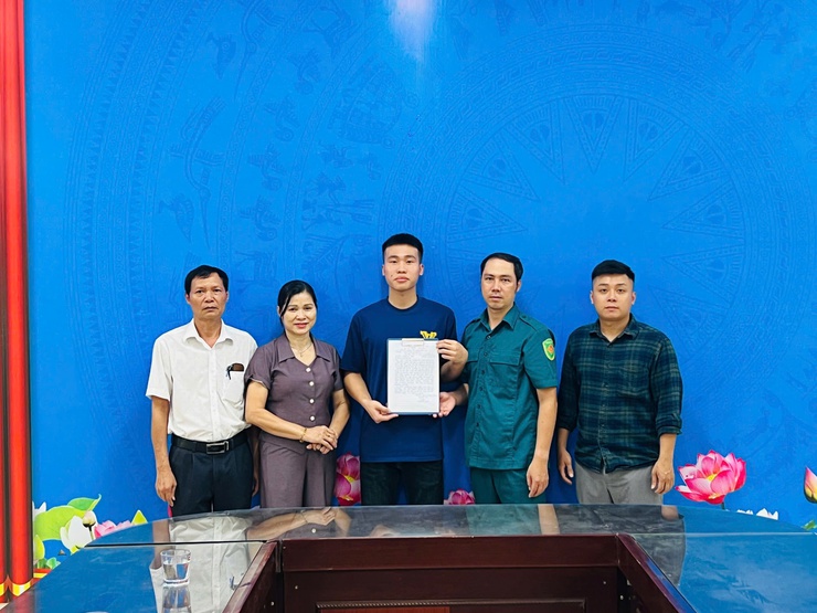 THÊM NHIỀU LÁ ĐƠN TÌNH NGUYỆN NHẬP NGŨ – NIỀM TỰ HÀO CỦA THANH NIÊN XÃ THANH TRÌ- Ảnh 5.