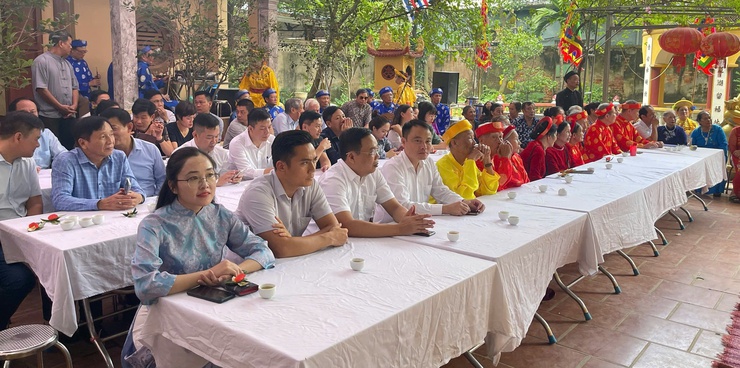 Phường Thanh Liệt: Long trọng tổ chức lễ kỷ niệm 733 năm ngày sinh Tiên triết Chu Văn An tại Đền Văn ( Miếu Thổ Kỳ)- Ảnh 2.