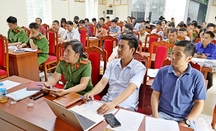 Xã Đoài Phương triển khai thực hiện chiến dịch làm giàu, làm sạch cơ sở dữ liệu quốc gia về đất đai- Ảnh 1.