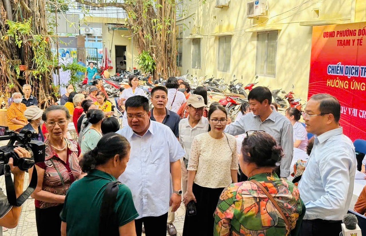 Phường Đống Đa tổ chức chiến dịch khám sức khỏe cho người cao tuổi – Chung tay vì tuổi già an vui- Ảnh 7.