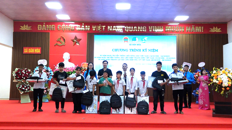 XÃ DÂN HÒA: KỶ NIỆM 95 NĂM NGÀY TRUYỀN THỐNG HỘI NÔNG DÂN VIỆT NAM, 69 NĂM NGÀY TRUYỀN THỐNG HỘI LIÊN HIỆP THANH NIÊN VIỆT NAM VÀ 95 NĂM NGÀY THÀNH LẬP HỘI LIÊN HIỆP PHỤ NỮ VIỆT NAM- Ảnh 12.