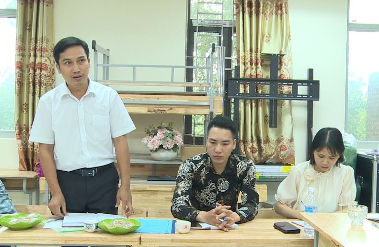 Đoàn giám sát của HĐND xã tiến hành giám sát công tác tổ chức ăn bán trú tại trường Tiểu học Vân Nam và trường Tiểu học Vân Hà- Ảnh 6.