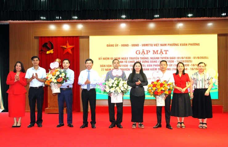 Đảng ủy phường Xuân Phương tổ chức Gặp mặt kỷ niệm ngày truyền thống các Ban xây dựng Đảng, Uỷ ban kiểm tra, Văn phòng cấp ủy- Ảnh 5.