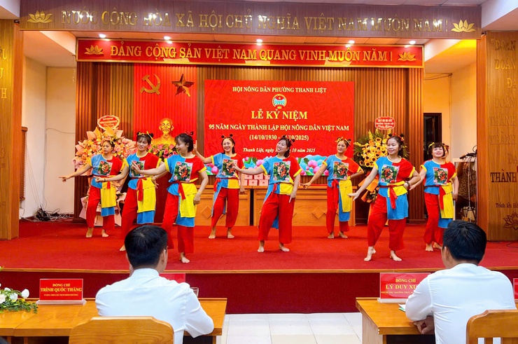 Hội Nông dân phường Thanh Liệt: Kỷ niệm 95 năm ngày thành lập Hội Nông dân Việt Nam- Ảnh 4.