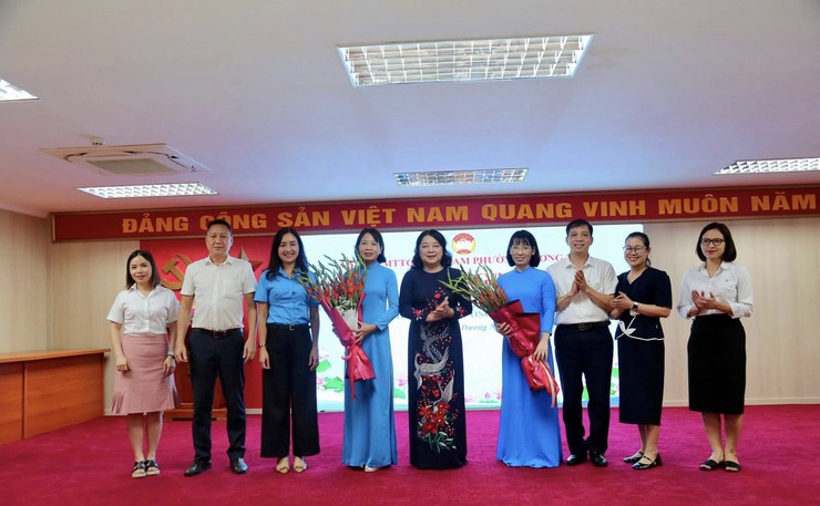Ra mắt Công đoàn phường Dương Nội trực thuộc Liên đoàn lao động TP Hà Nội- Ảnh 2.